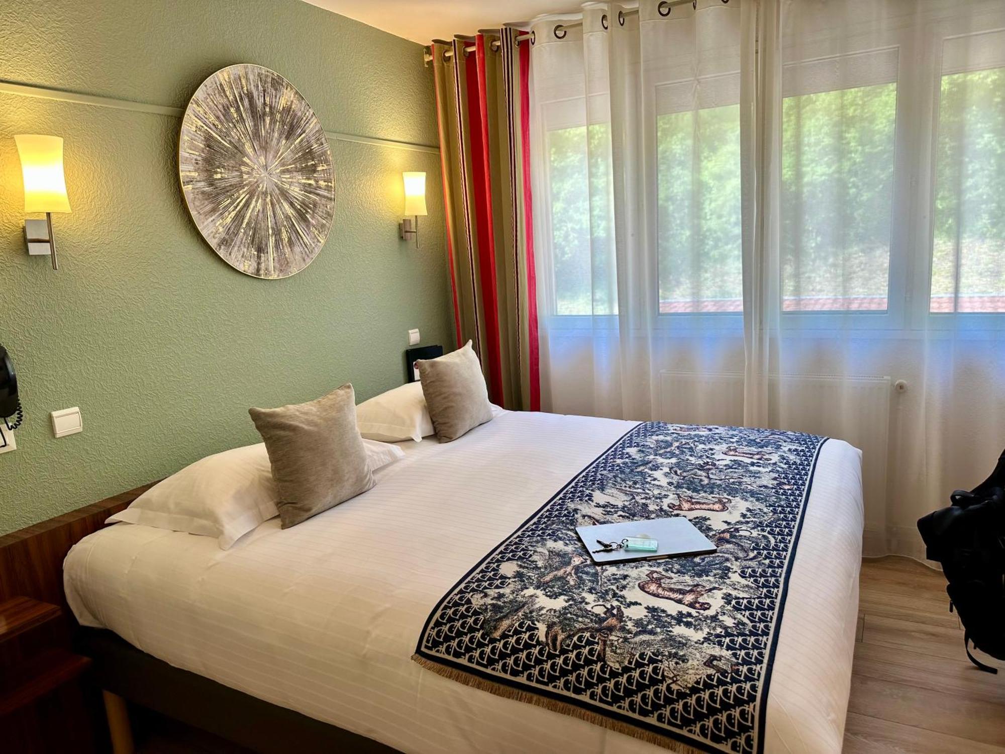 Hotel Brun Saint-Lattier Luaran gambar